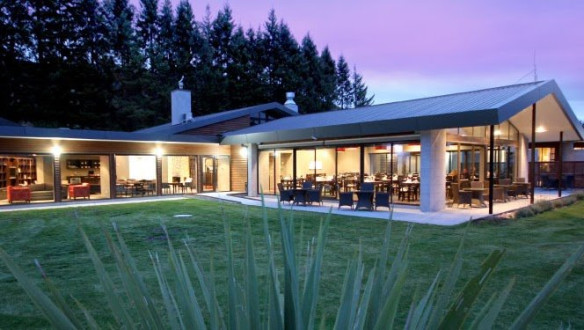 Select Braemar Lodge &