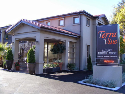 Terra Vive Apartment Motel