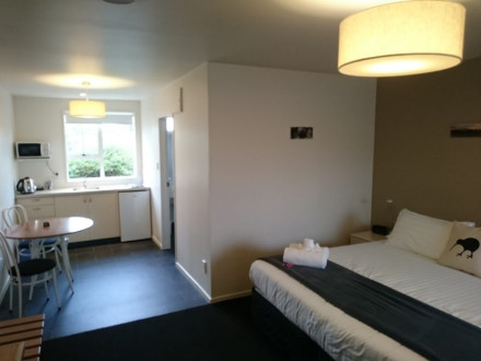 Alpine Rose Motel