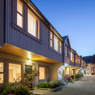 Amross Motels