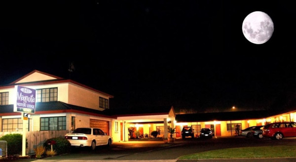 B-K's Magnolia Motor Lodge