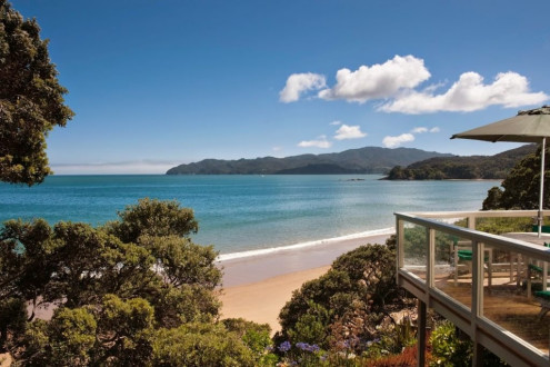 Beach Lodge