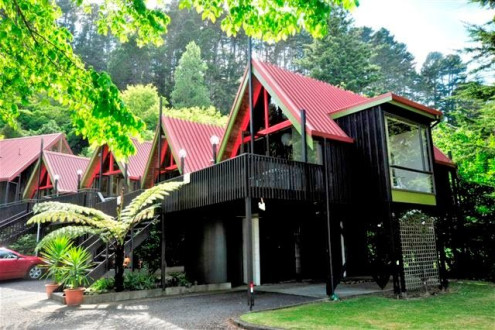 Coastal Motor Lodge