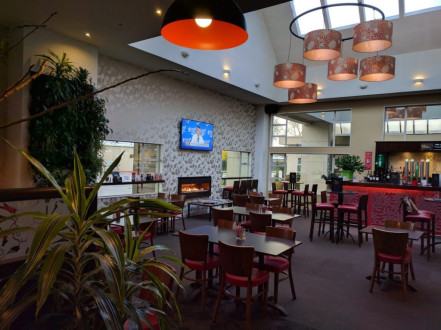 Garden Hotel/Motel