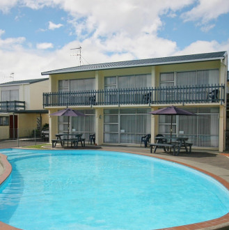 Raceway Motel