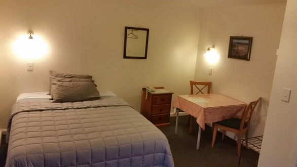 Rockfield Motel