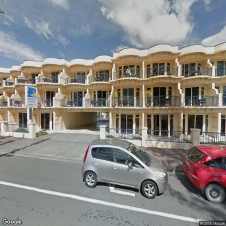 Shoreline Motel