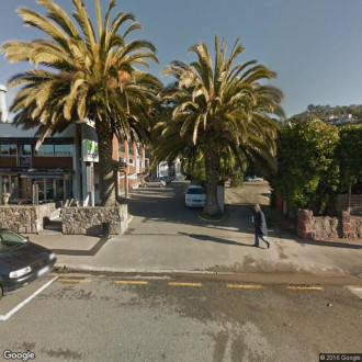 Sumner Bay Motel &