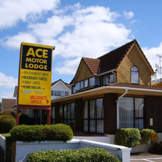 Ace Motor Lodge