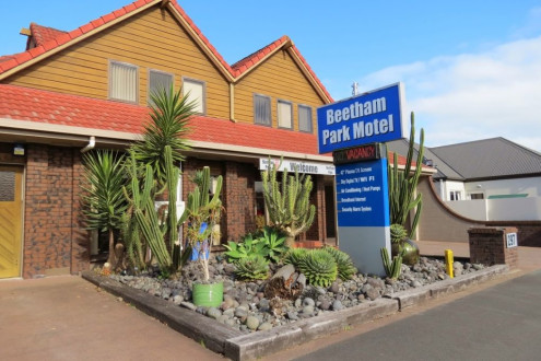 Beetham Park Motel