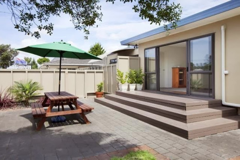 Colonial Court Motor Inn