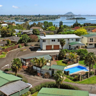 Cottage Park Thermal Motel