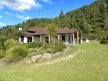 Kuranui Lodge