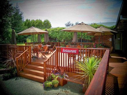 Lake Roxburgh Lodge &