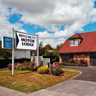 Monument Motor Lodge