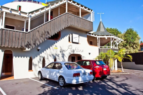 Parklane Motor Lodge