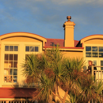 Riverton Rock Guesthouse