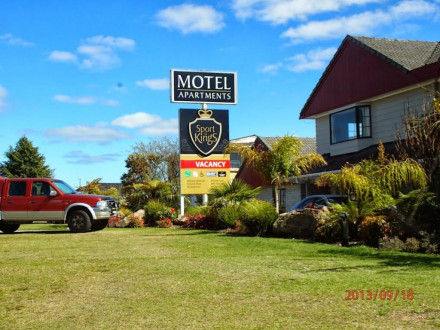 Sport of Kings Motel