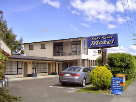 Tuki Tuki Motel