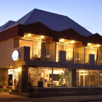 White Morph Motor Inn