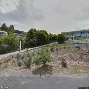 Bali Hai Motel 8 Coutts Ave