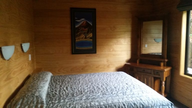 Creel Lodge Motel