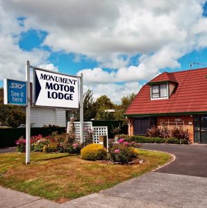 Monument Motor Lodge 286 Great South Road