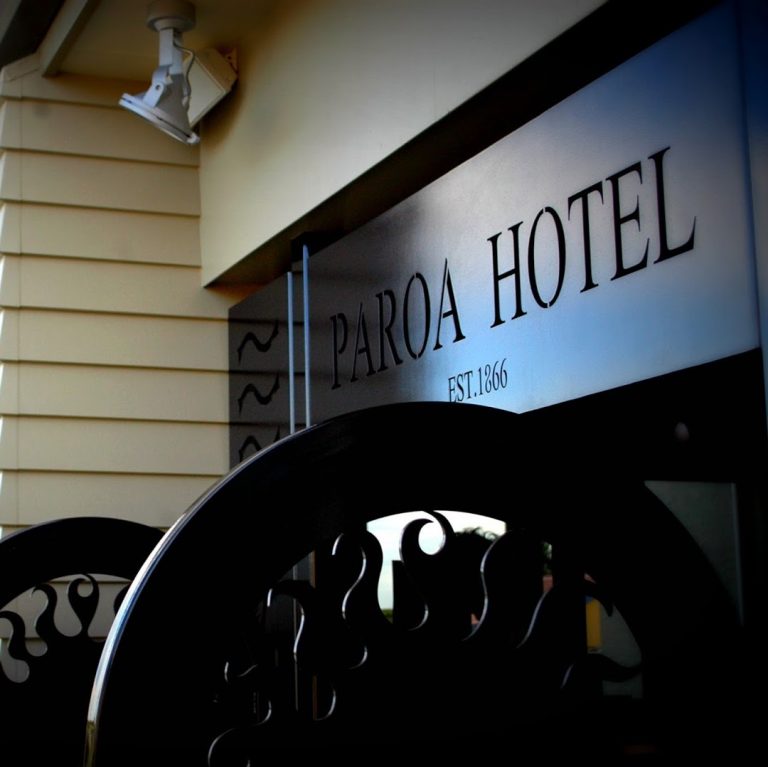 Paroa Hotel Motel